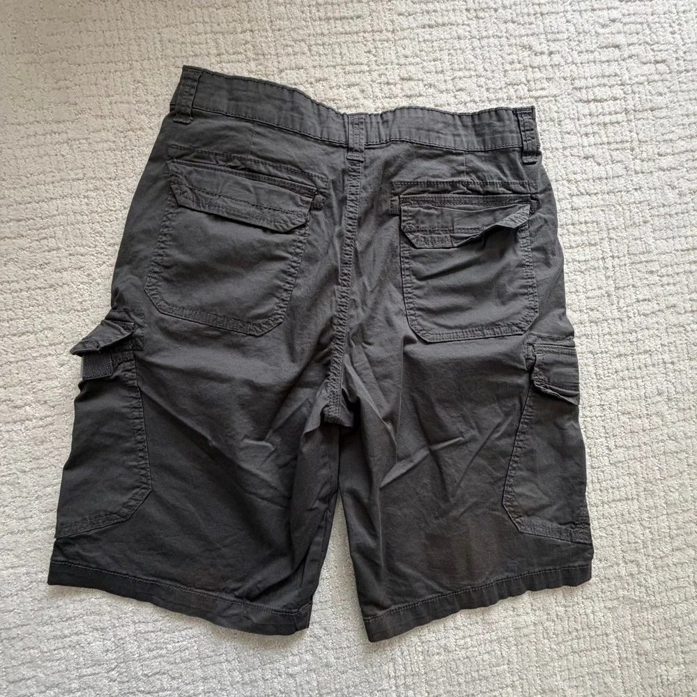 Unionbay Cargo Shorts Gray 32 Cotton Stretch Casual Outdoor Pockets Utility